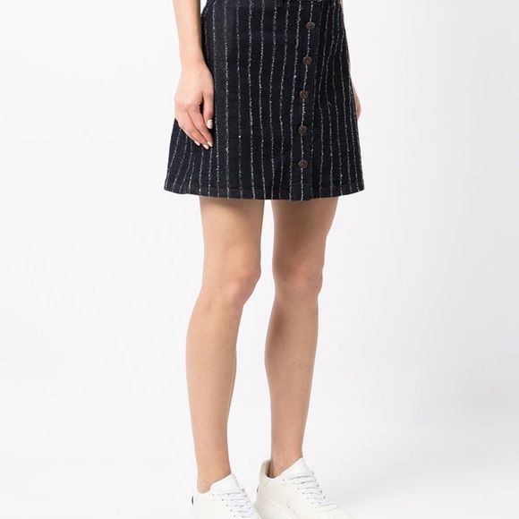 🥳 HP 🥳 Emporio Armani Skirt - Picture 2 of 10